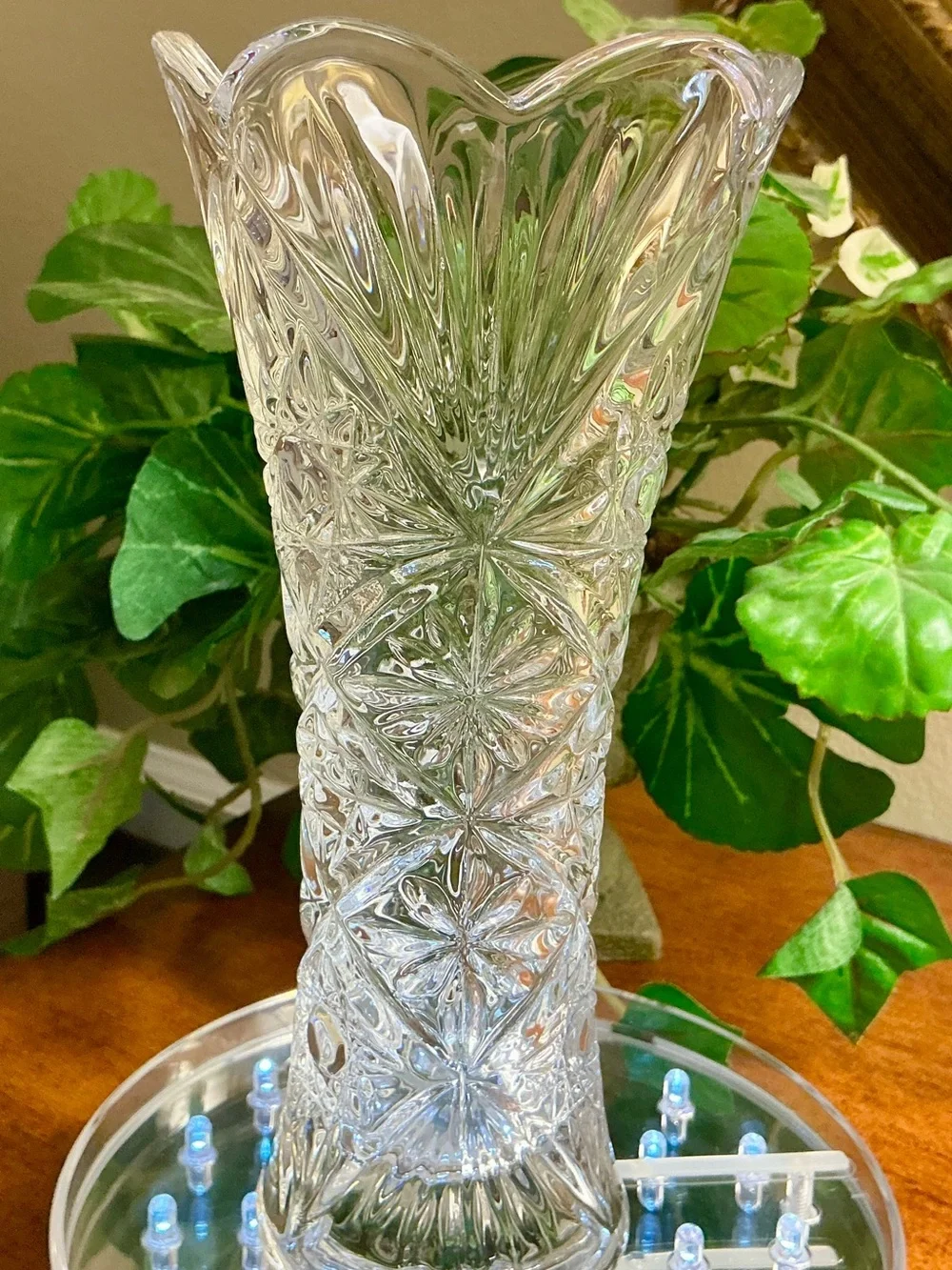 European Style Crystal Glass Lily Vase